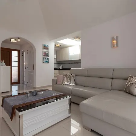 San Andres 24 - Three Bed