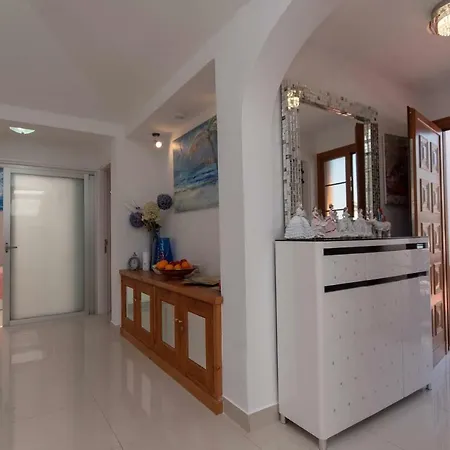 Appartement San Andres 24 - Three Bed
