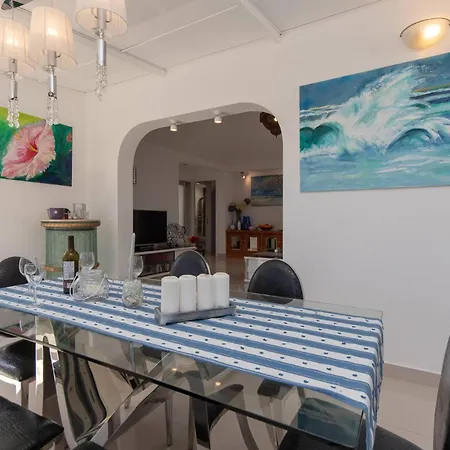 San Andres 24 - Three Bed *